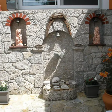 Rock Garden Holiday home *